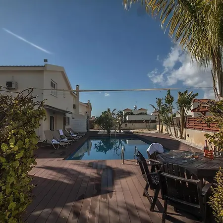 Magusta - Modern 4 Bedroom Ayia Thekla With Pool - Close To The * Ayia Napa